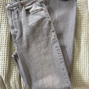 Abercrombie& Fitch Women’s Gray Jeans